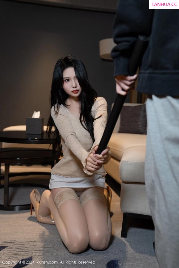 陈若依 抖娘利世 [XiuRen]高清写真图 2024.04.26 No.8455 利世 丝袜美腿第19张图片